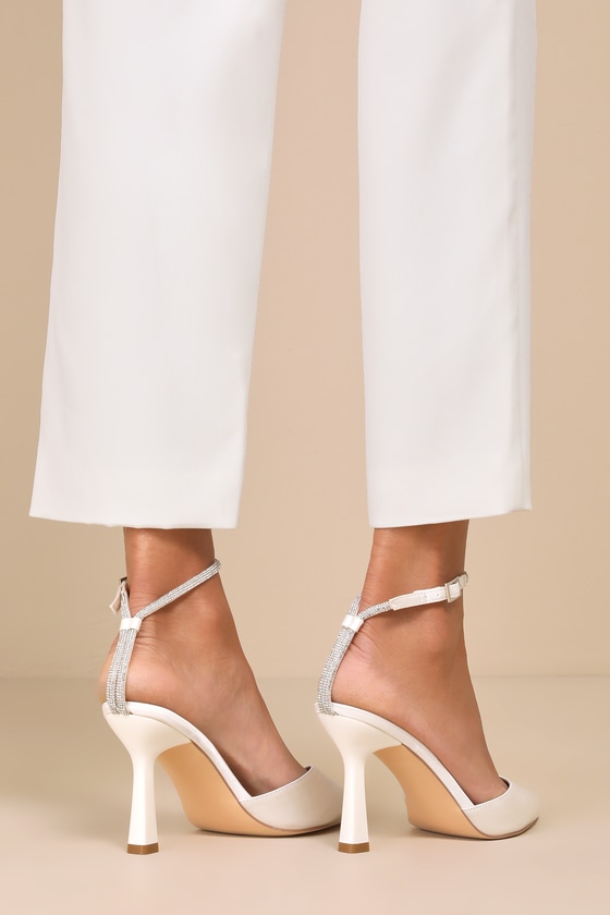 Lulus Marsella White Satin Rhinestone Pointed-toe Pumps In White