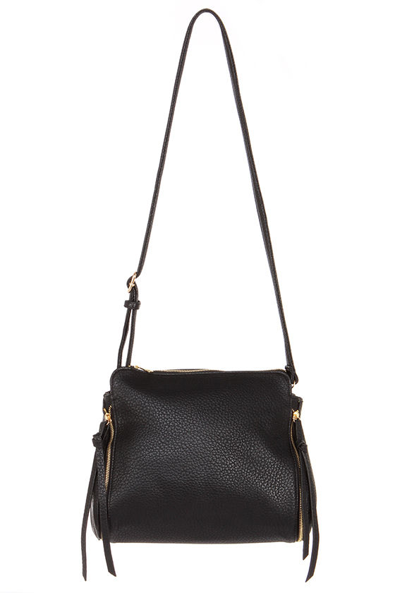 black purse handbag
