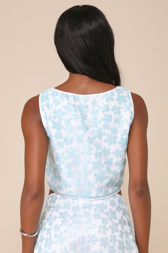 Trendy Sweetheart White and Blue Sequin Floral Sleeveless Top 2