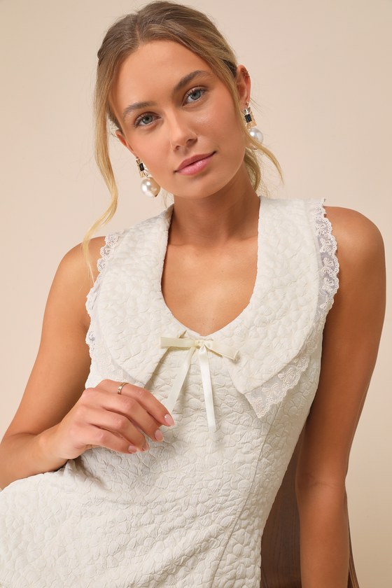 Tea for Two Cream Floral Jacquard Collared Mini Dress 3
