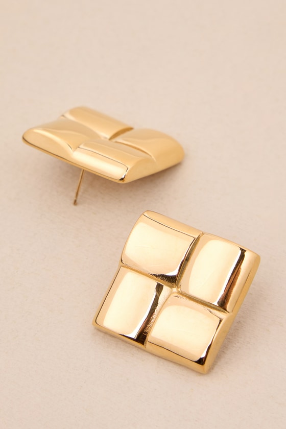 Azalea 18KT Gold Square Statement Earrings 3