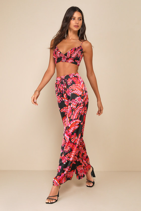 Floral Smocked Bralette - Black Tropical Print Top - Cropped Cami - Lulus