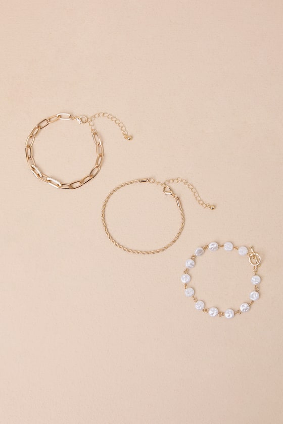 3 Pearl Chain Bracelet