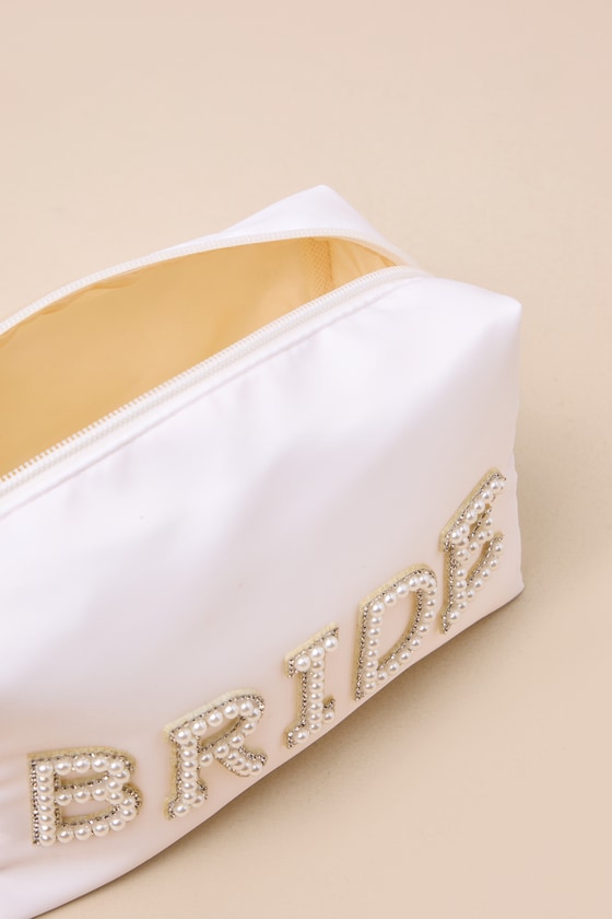 Lulus Wedded Beauty White Pearl Bride Cosmetic Pouch In White