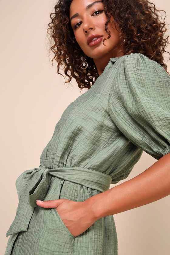 LULUS INSTINCTIVELY PERFECT GREEN TEXTURED BELTED SHORT SLEEVE ROMPER