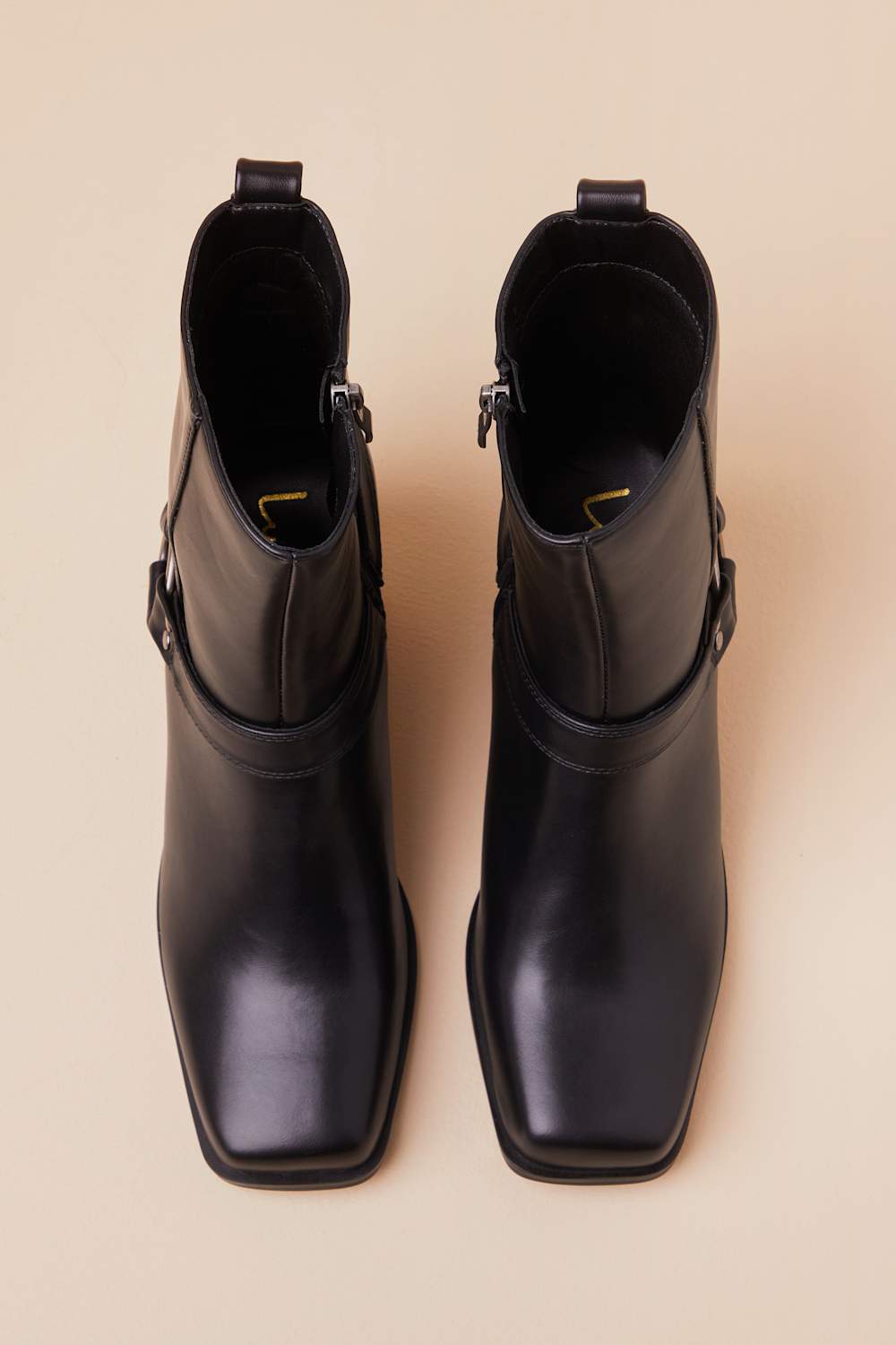 Cute Dresses, Tops, Shoes & Clothing for Women