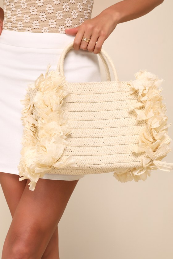 Shiraleah Sarah Natural Woven Straw Fringe Mini Tote Bag In Beige