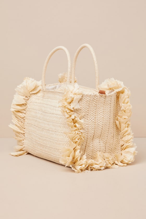 Shiraleah Sarah Natural Woven Straw Fringe Mini Tote Bag In Beige
