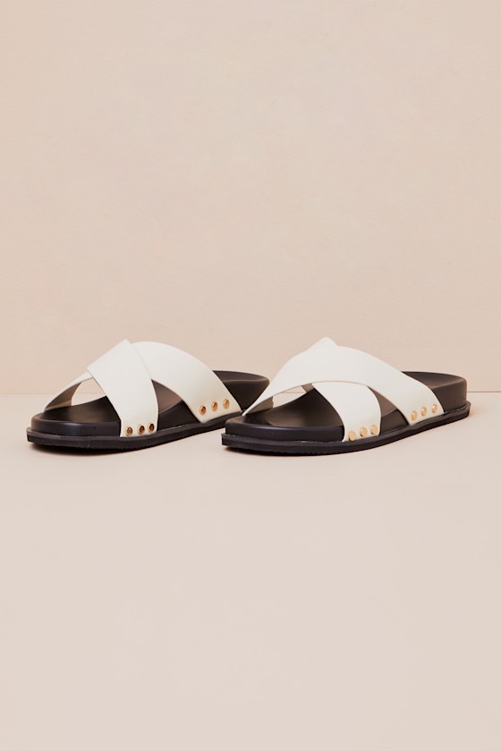 elishenta studded slide