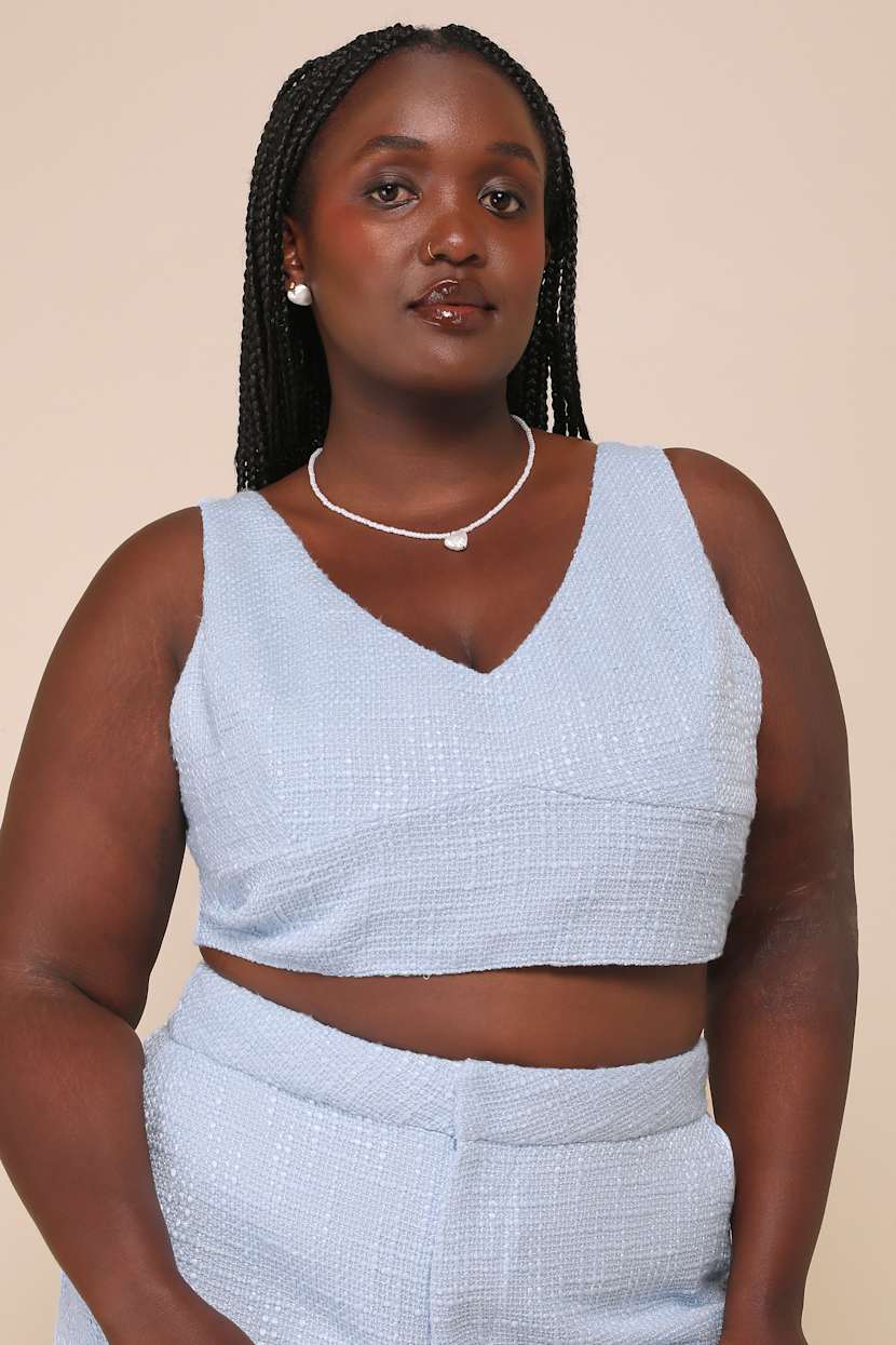 Chic and Sophisticated Light Blue Tweed Cropped Tank Top