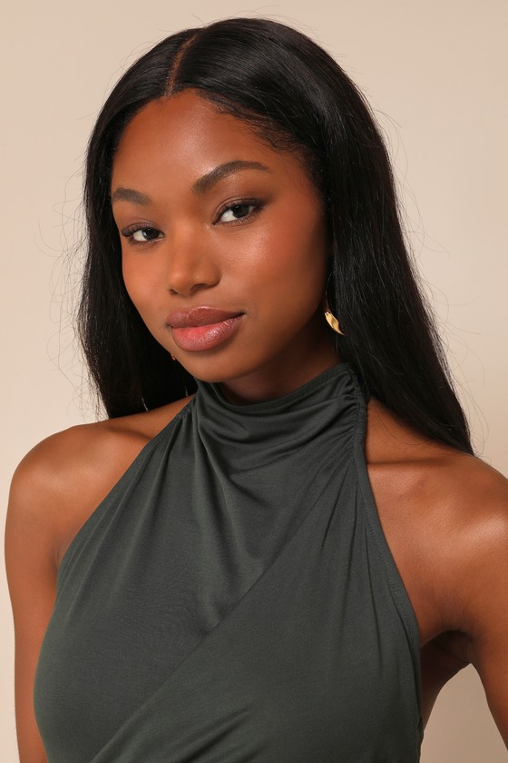 LULUS CUTE INSPIRATION DARK GREEN SLEEVELESS HALTER TOP