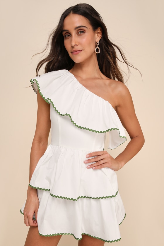 Thriving Sunshine White One-Shoulder Rickrack Skort Romper 2