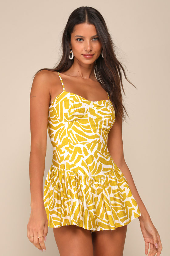 LULUS SUNNY DAY DESIGN IVORY AND YELLOW GEO PRINT LACE-UP ROMPER