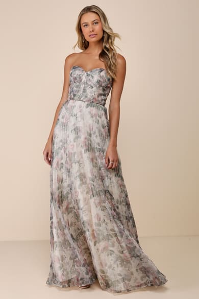 Shop Bridesmaid Dresses for Women at Lulus.com!