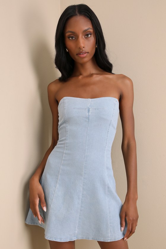 Lulus Delightful Time Light Wash Denim Strapless Mini Dress In Blue