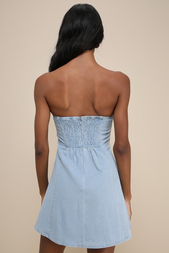 Lulus Delightful Time Light Wash Denim Strapless Mini Dress In Blue