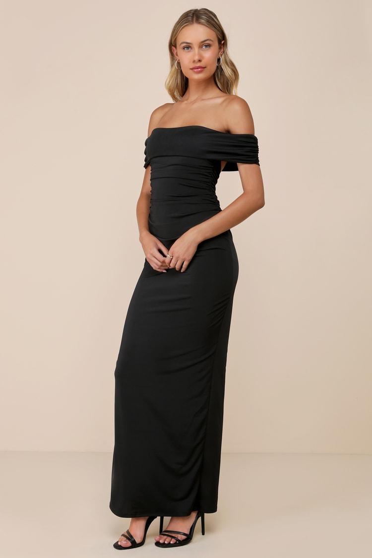 Brilliant Elegance Black Off-the-Shoulder Backless Maxi Dress