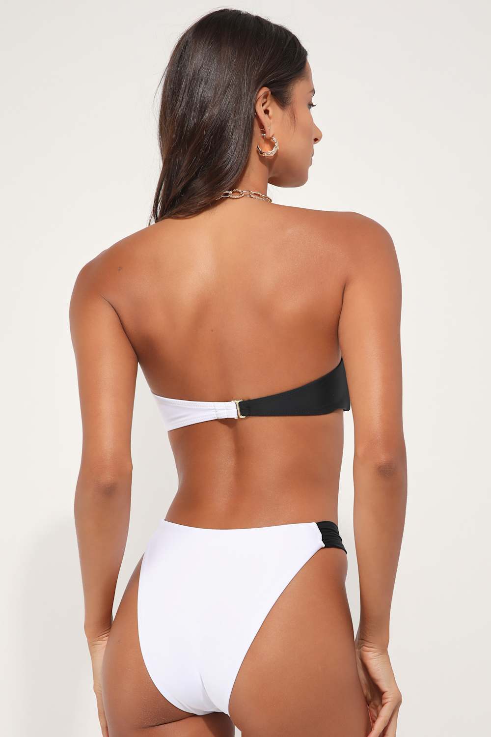 Paradise Awaits Black and White Color Block Bikini Top