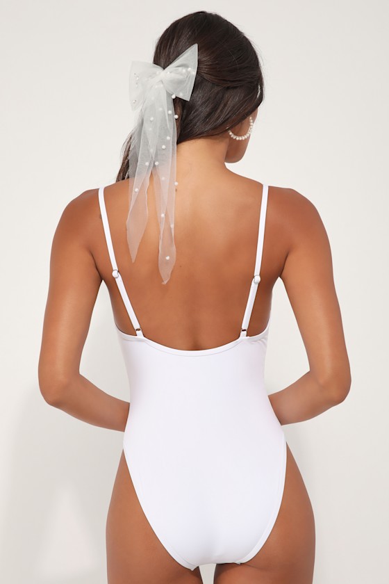 Star White Scoop Neck Bride Rhinestone One-Piece Swimsuit 2