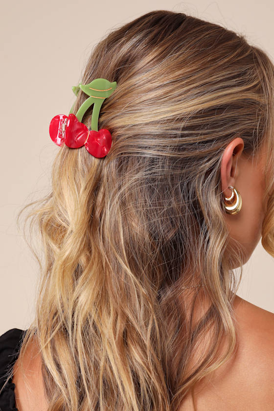 Sweet Touch Red Cherry Claw Hair Clip 1