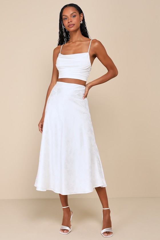 Simply Idyllic Ivory Floral Jacquard High Rise Midi Skirt 2