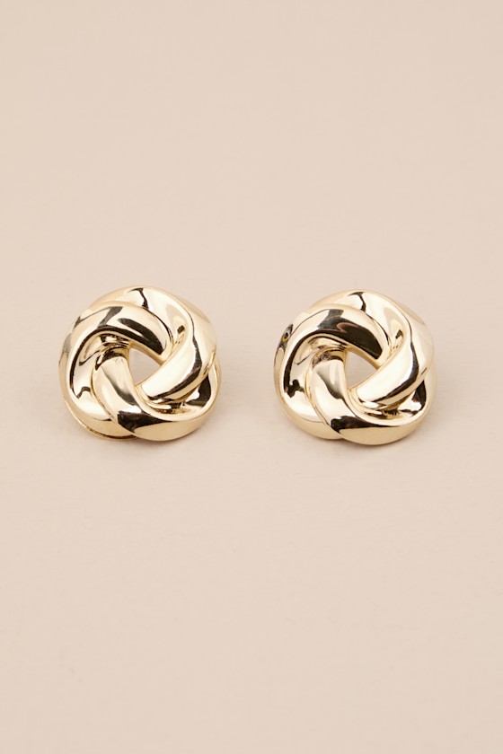 Lulus Shining Standard Gold Twisted Circle Stud Earrings In Gold