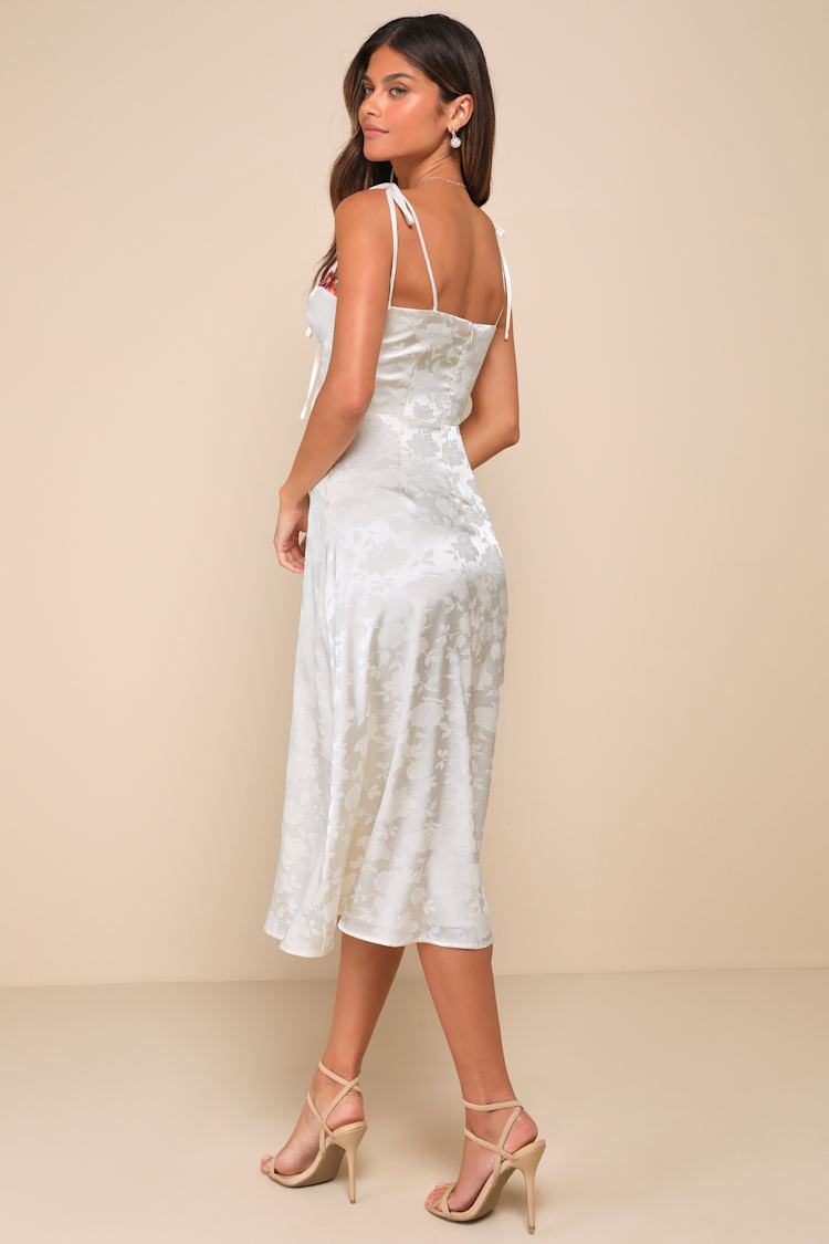Cute Dresses, Tops, Shoes & Clothing for Women