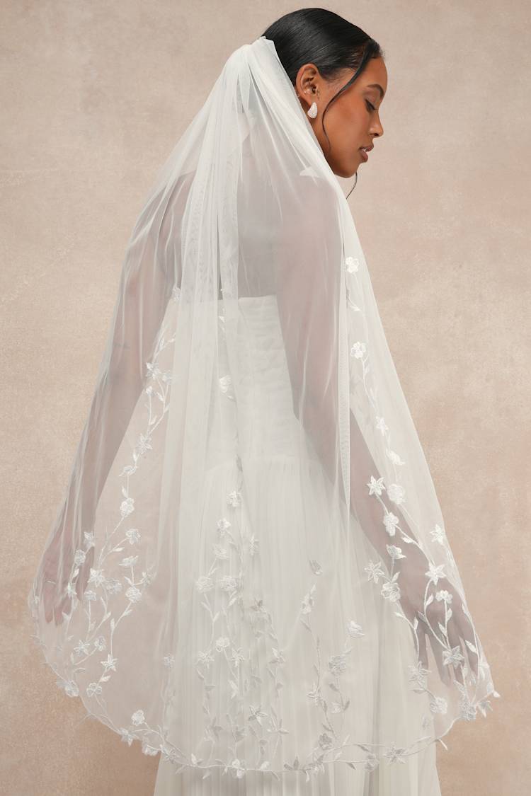 White Embroidered Veil - Mesh Veil - Mid Length Mesh Veil  display picture 3