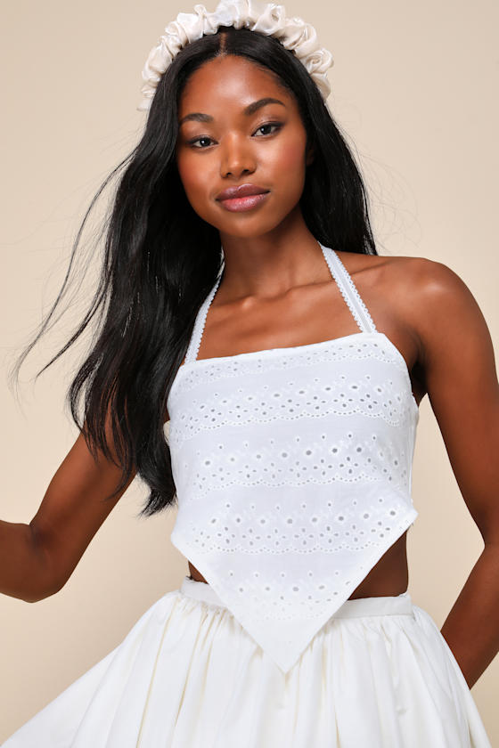 Zemeta Doily White Eyelet Embroidered Lace Halter Handkerchief Top In White
