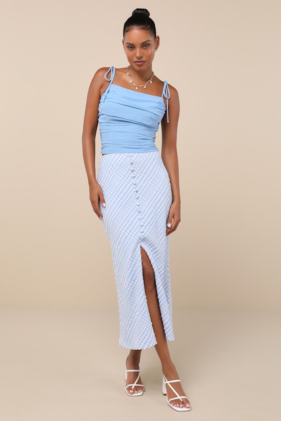LULUS INCREDIBLY CUTE BLUE GINGHAM TEXTURED BUTTON-FRONT MIDI SKIRT