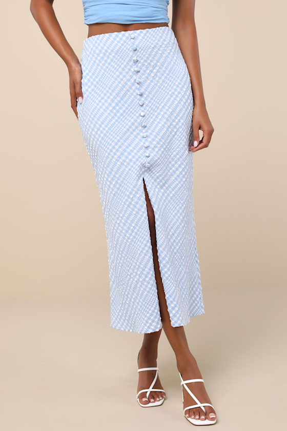 LULUS INCREDIBLY CUTE BLUE GINGHAM TEXTURED BUTTON-FRONT MIDI SKIRT