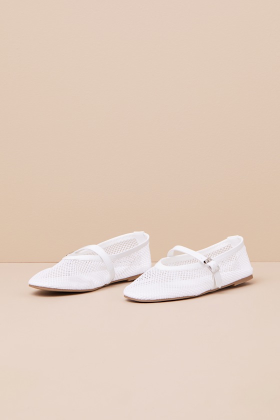 COCONUTS BY MATISSE NOLITA WHITE MESH BUCKLE BALLET FLATS 