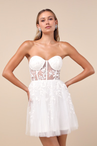 Marvelously Lovely White Tulle Embroidered Strapless Mini Dress