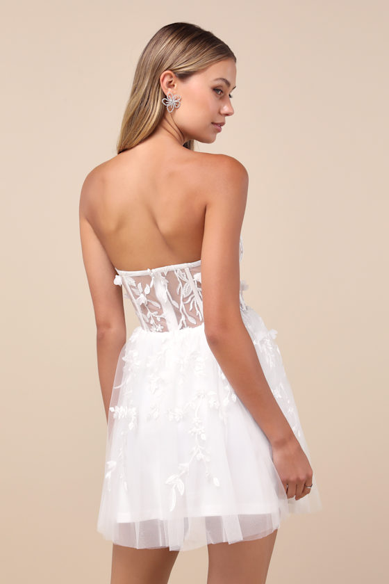 LULUS MARVELOUSLY LOVELY WHITE TULLE EMBROIDERED STRAPLESS MINI DRESS 