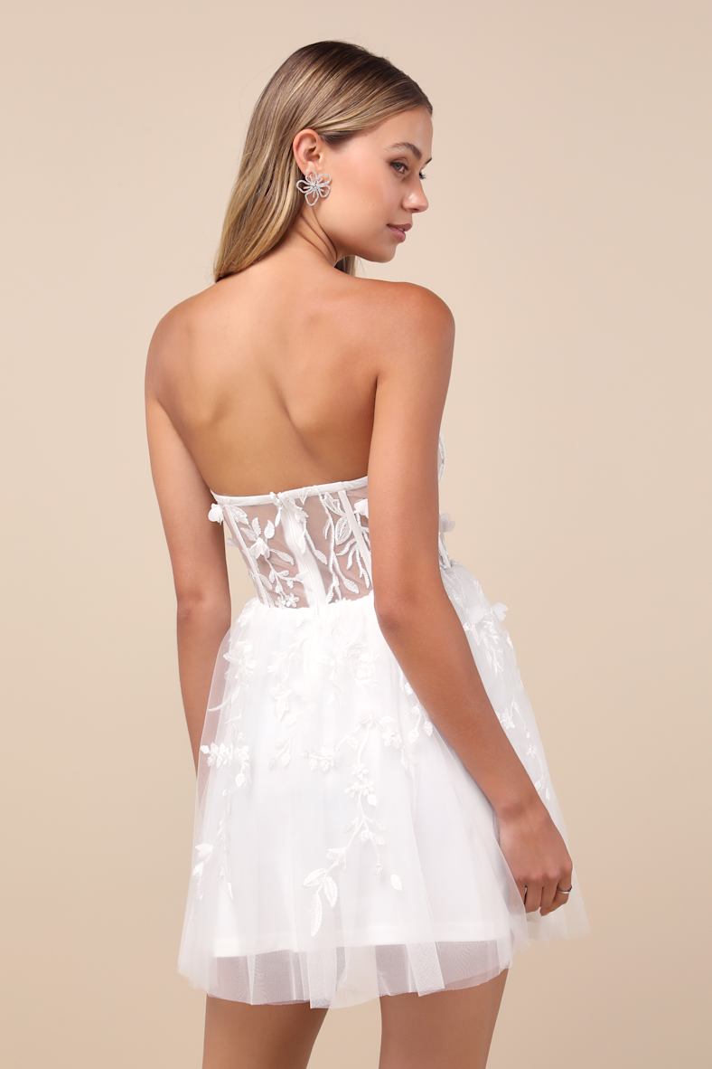 Cute Dresses, Tops, Shoes & Clothing for Women