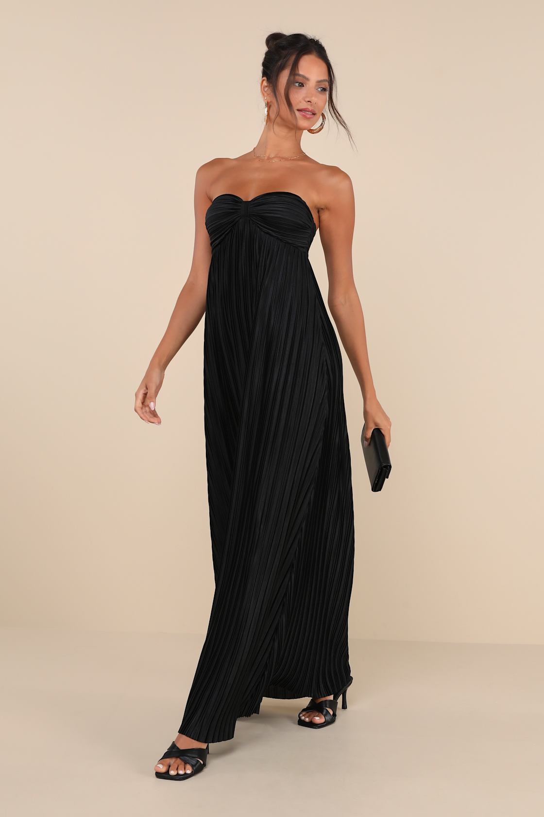 Cute Dresses, Tops, Shoes & Clothing for Women