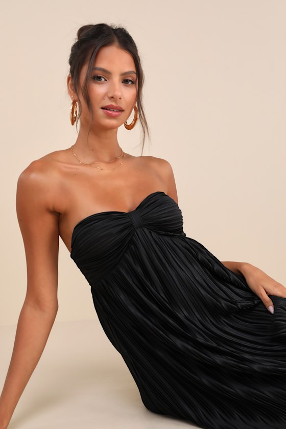 Lulus Whimsical Beauty Black Satin Plisse Strapless Maxi Dress In Black