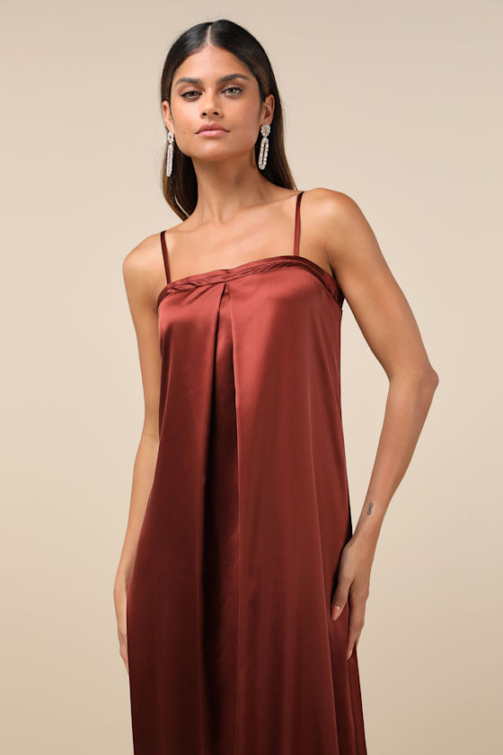 LULUS MODERN POISE RUST RED SATIN PLEATED SLEEVELESS MAXI DRESS