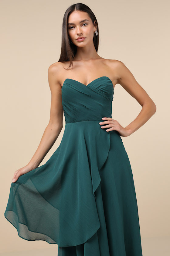 Lulus Revered Elegance Emerald Green Pleated Strapless Maxi Dress In Emerald Green