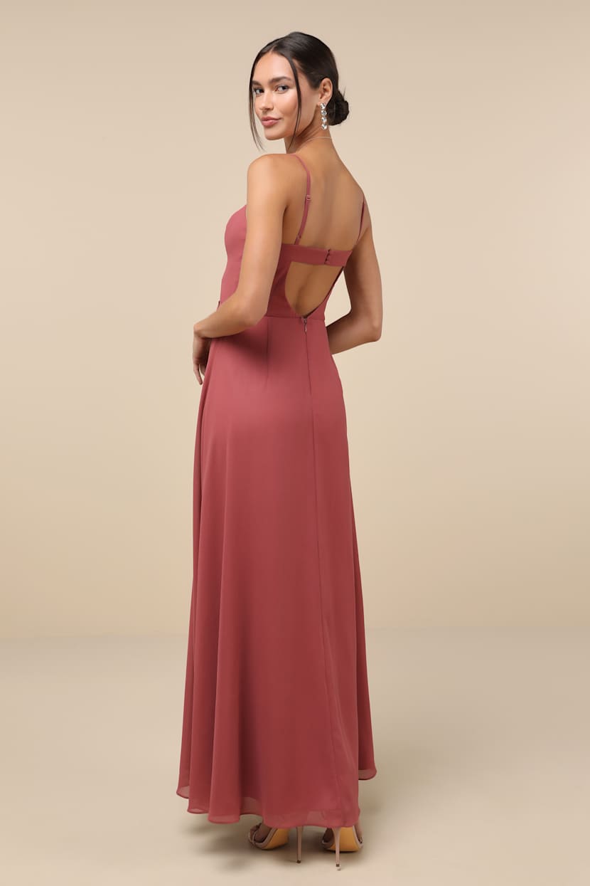 Stunning Grace Rusty Rose Cutout A-Line Maxi Dress