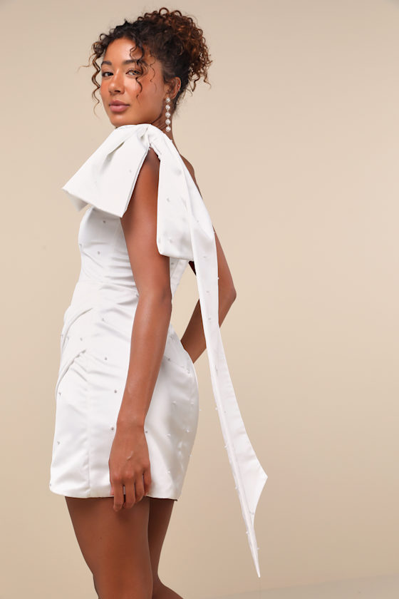Lulus Posh Behavior White Pearl Bow One-shoulder Mini Dress In White