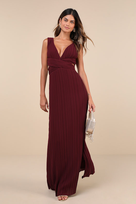 Compelling Poise Burgundy Plisse Cutout Sleeveless Maxi Dress 3