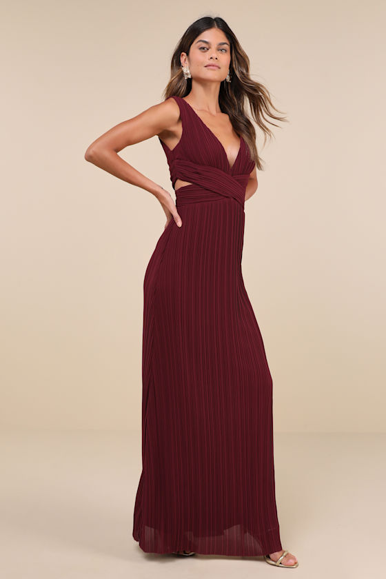 Compelling Poise Burgundy Plisse Cutout Sleeveless Maxi Dress 4