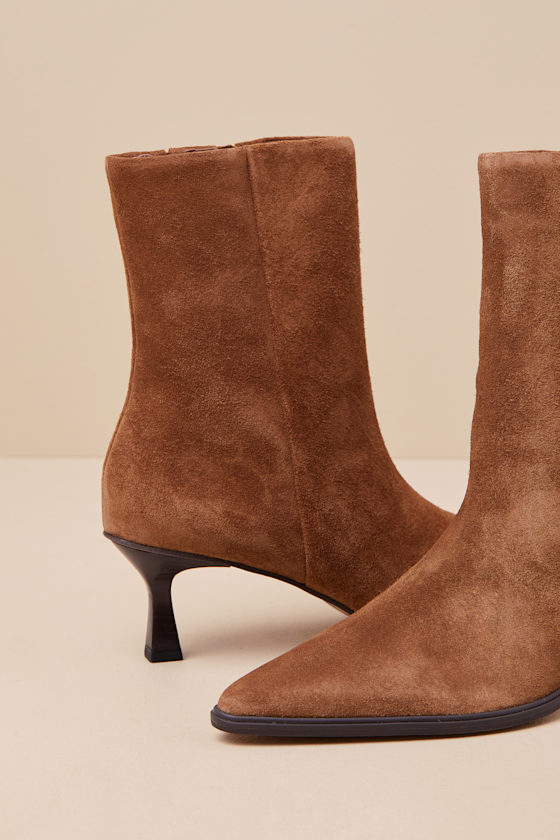 Matisse Gabbie Pointed Toe Bootie In Brown