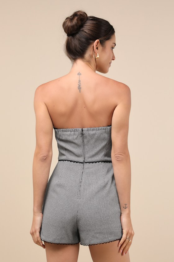 LULUS SOPHISTICATED ATTITUDE GREY HOUNDSTOOTH STRAPLESS BUSTIER ROMPER 