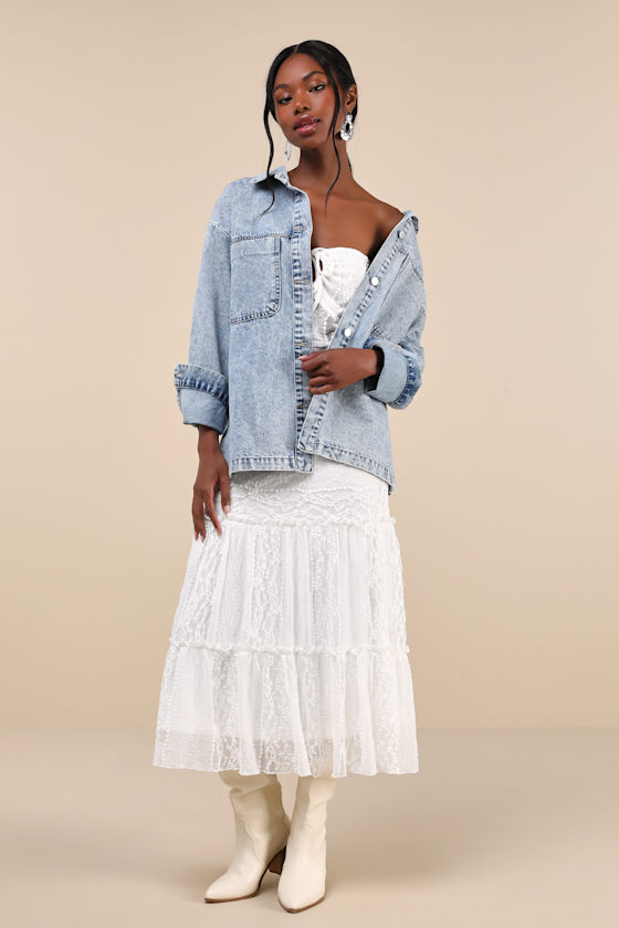Lulus Chill Charm Light Wash Denim Button-up Shacket In Blue