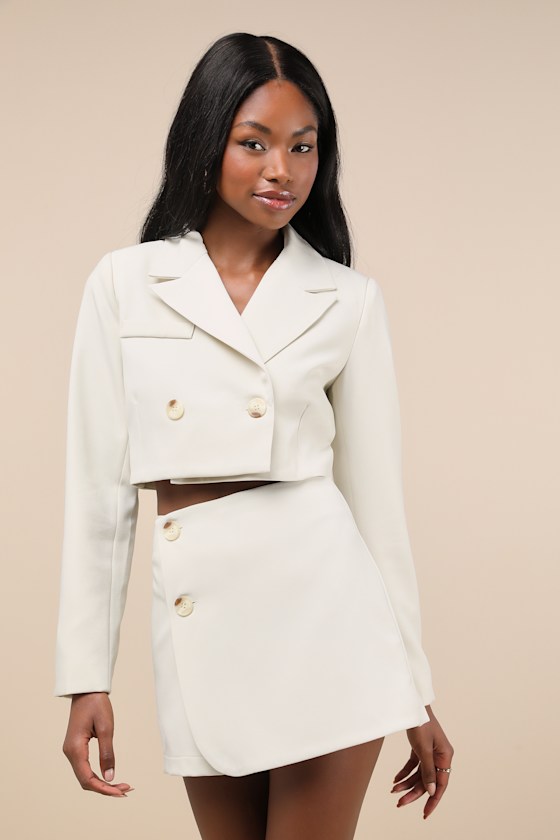 Lulus Suit 'em Up Beige High-waisted Skort In Beige