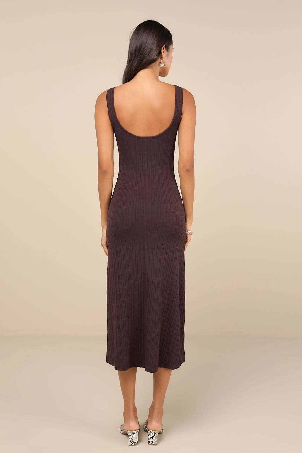 Majorly Stylish Brown Ribbed Knit Sleeveless A-Line Midi Dress