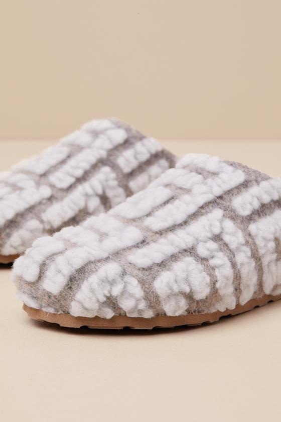 Seychelles New Routine Beige And Natural Shearling Mules In Beige