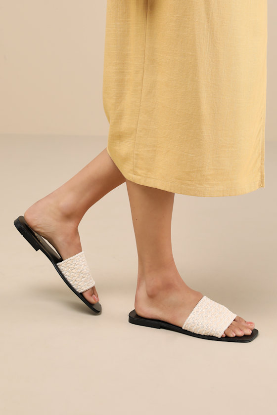 Amora Sandal | Cream Raffia main image 0